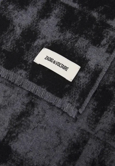 JOAN SCARF