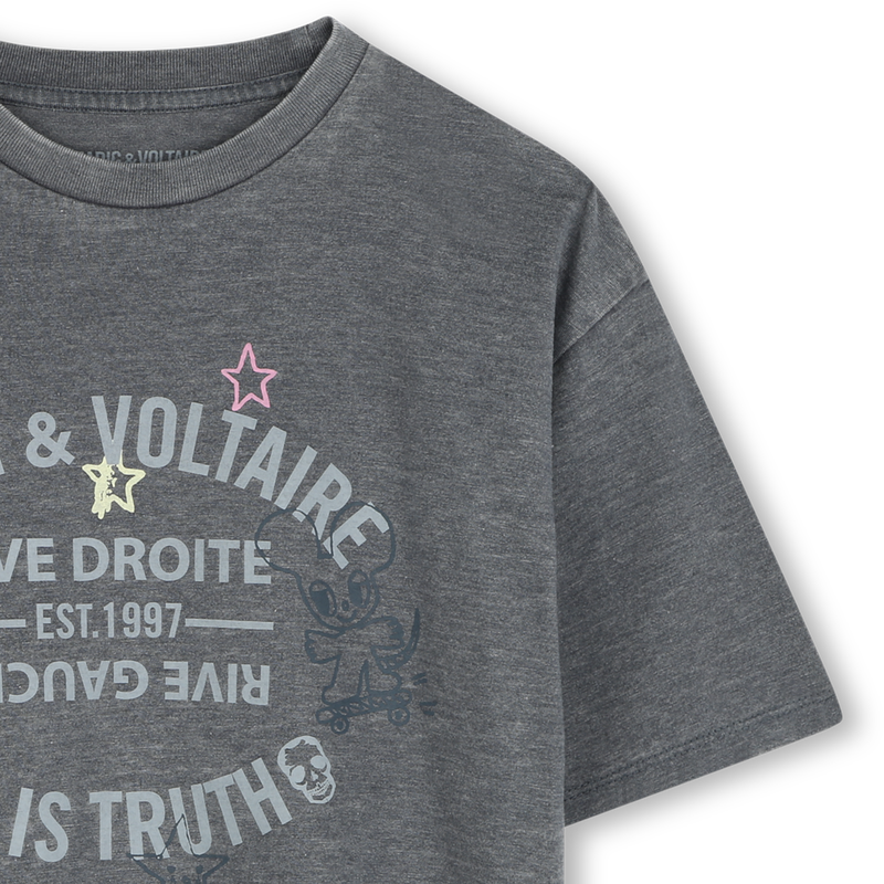 Short-sleeved T-shirt