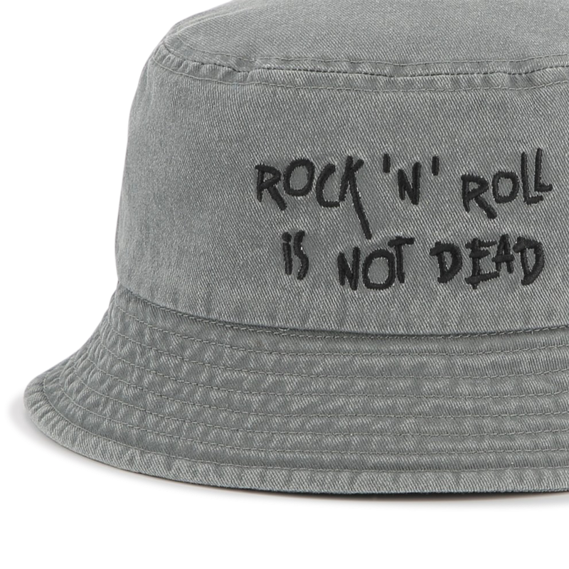BUCKET HAT