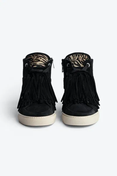 SNEAKER