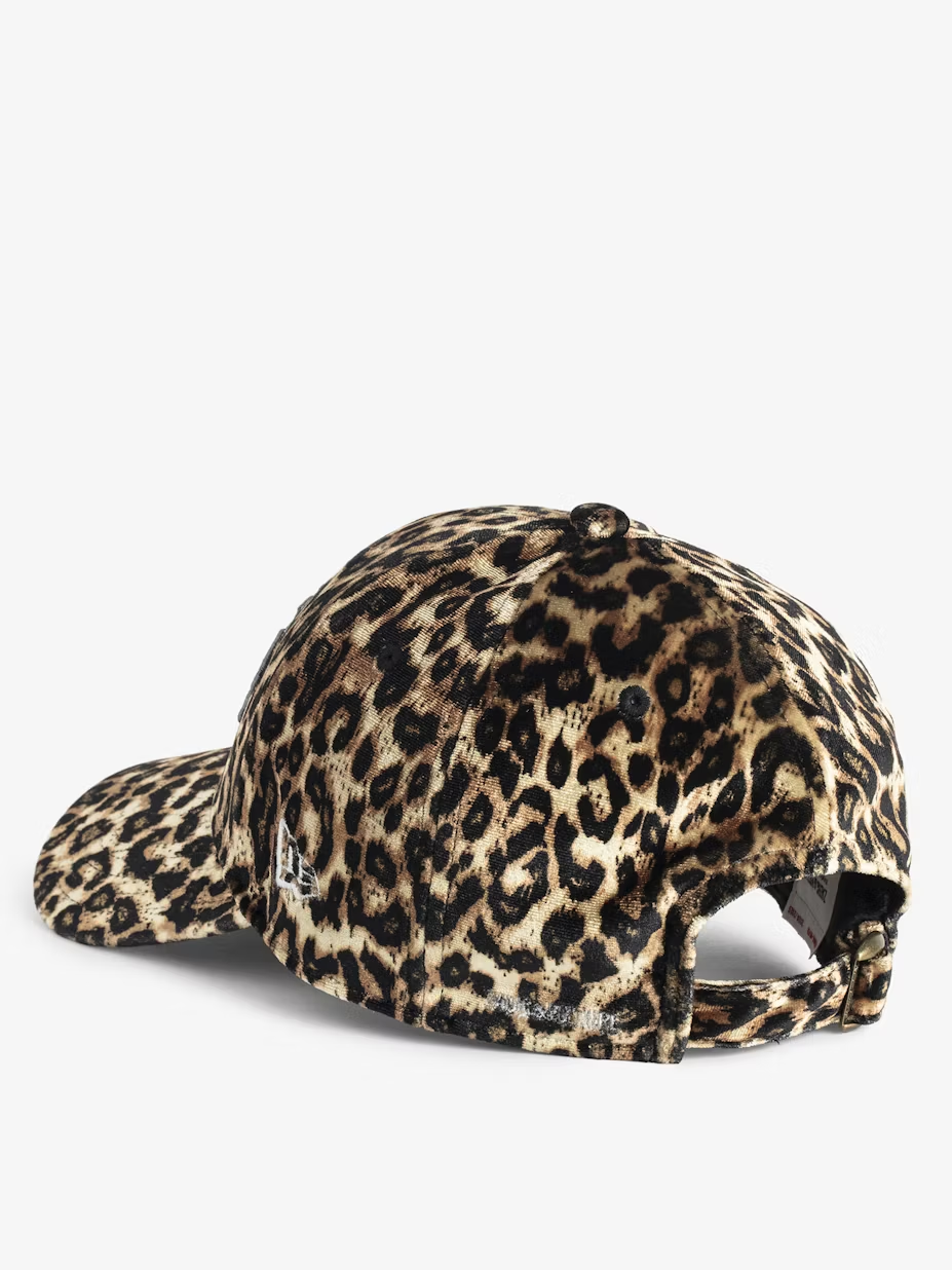NEW HAT